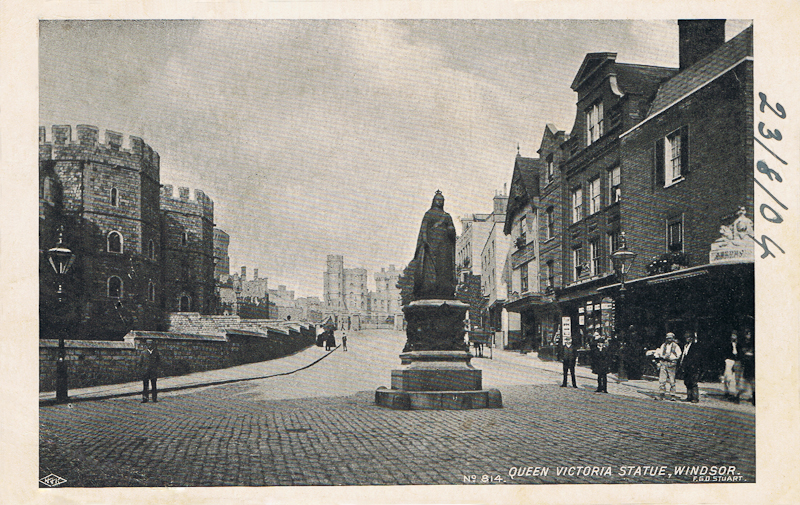 Queen Victoria Statue, Windsor