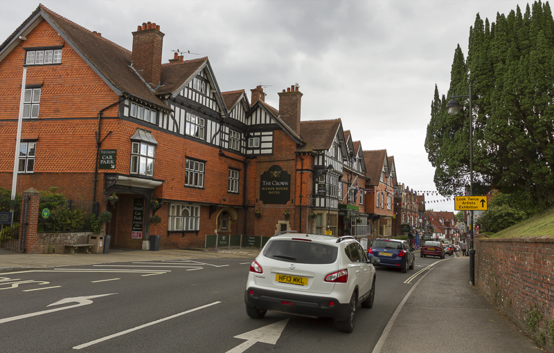 High Street, Lyndhurst