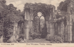 2047  -  East Window, Netley Abbey